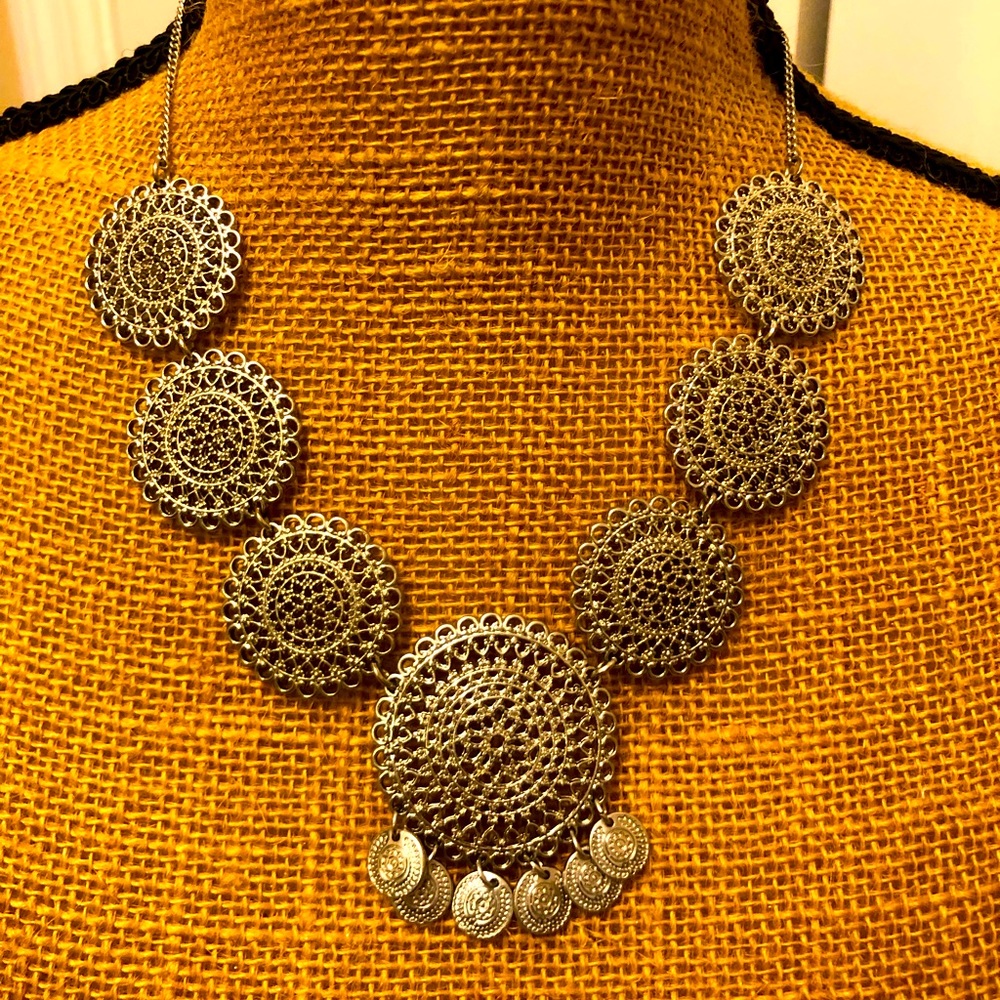 NY&CO Necklace